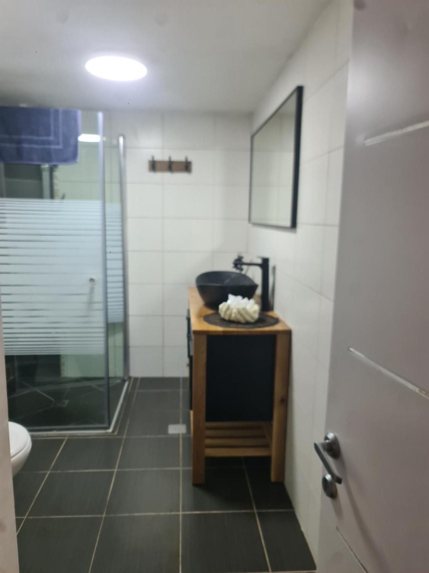 Ronit'S Place Apartment Qiryat Shemona Cameră foto